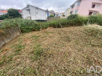Terreno para Venda em Serzedo e Perosinho