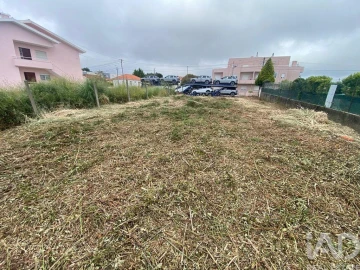 Terreno para Venda em Serzedo e Perosinho