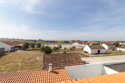 Moradia T3 para Venda em Gaio-Rosário e Sarilhos Pequenos