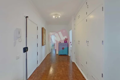 Apartamento T3 para Arrendamento em Oeiras e São Julião da Barra, Paço de Arcos e Caxias