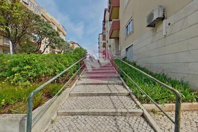 Apartamento T3 para Arrendamento em Oeiras e São Julião da Barra, Paço de Arcos e Caxias