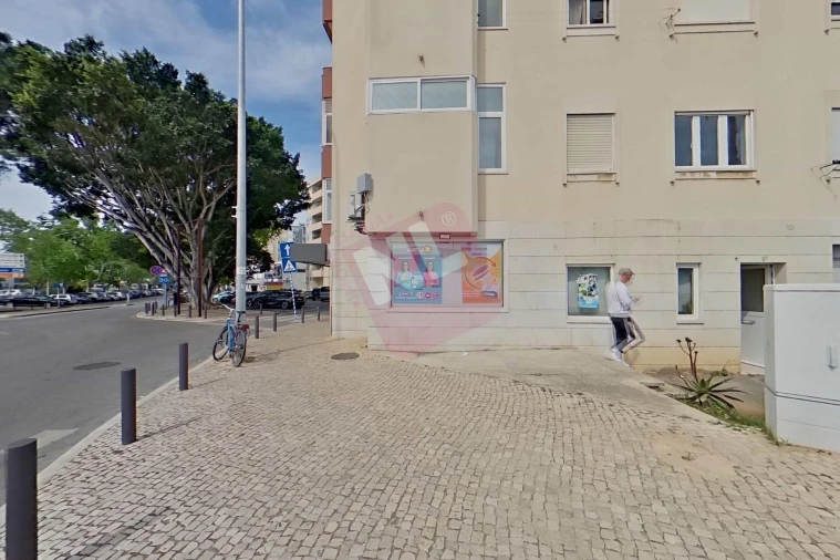 Apartamento T3 para Arrendamento em Oeiras e São Julião da Barra, Paço de Arcos e Caxias Foto 3
