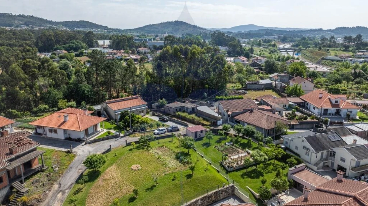 Moradia T3 para Venda em Martim Foto 5