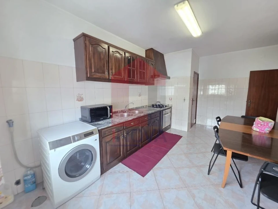 Apartamento T3 para Venda em Loureira Foto 6