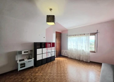 Apartamento T3 para Venda em Loureira