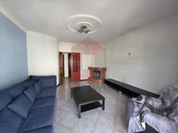 Apartamento T3 para Venda em Loureira
