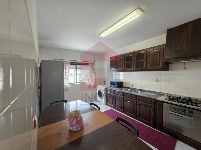 Apartamento T3 para Venda em Loureira Foto 9