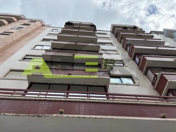 Apartamento T3 para Venda em São Domingos de Benfica