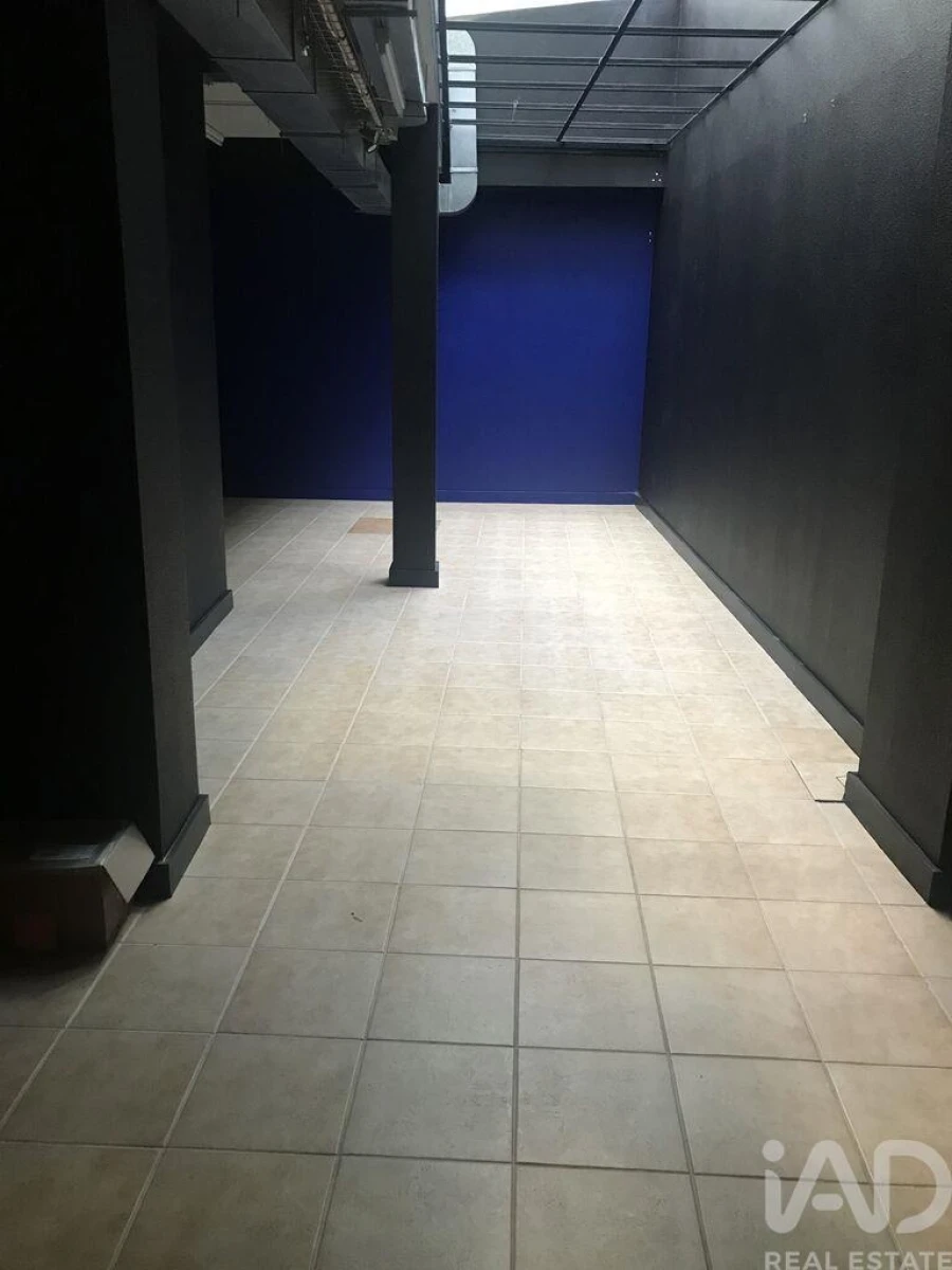 Loja para Arrendamento em Lordelo do Ouro e Massarelos Foto 3