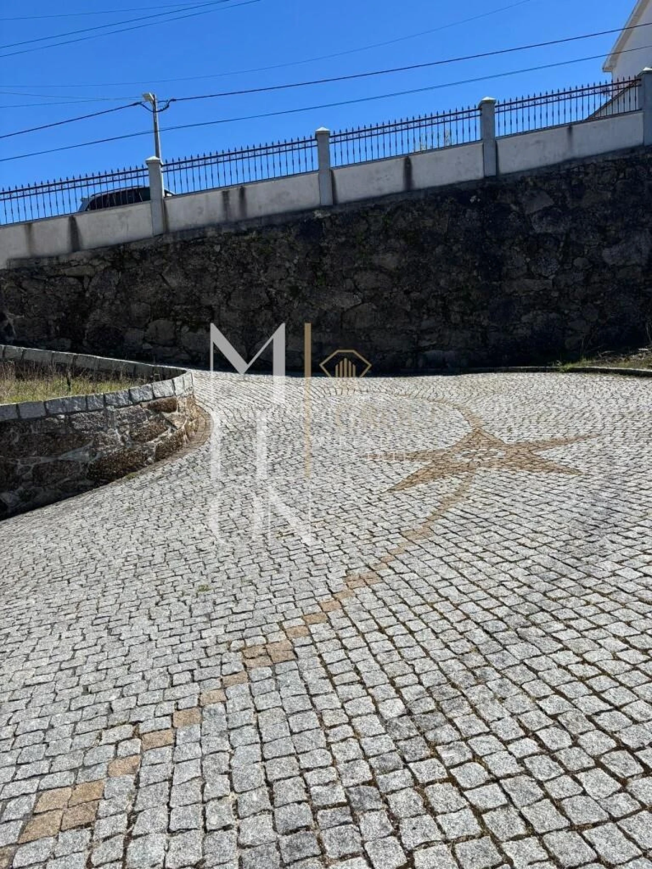 Prédio para Venda em Avelãs de Ambom e Rocamondo Foto 14