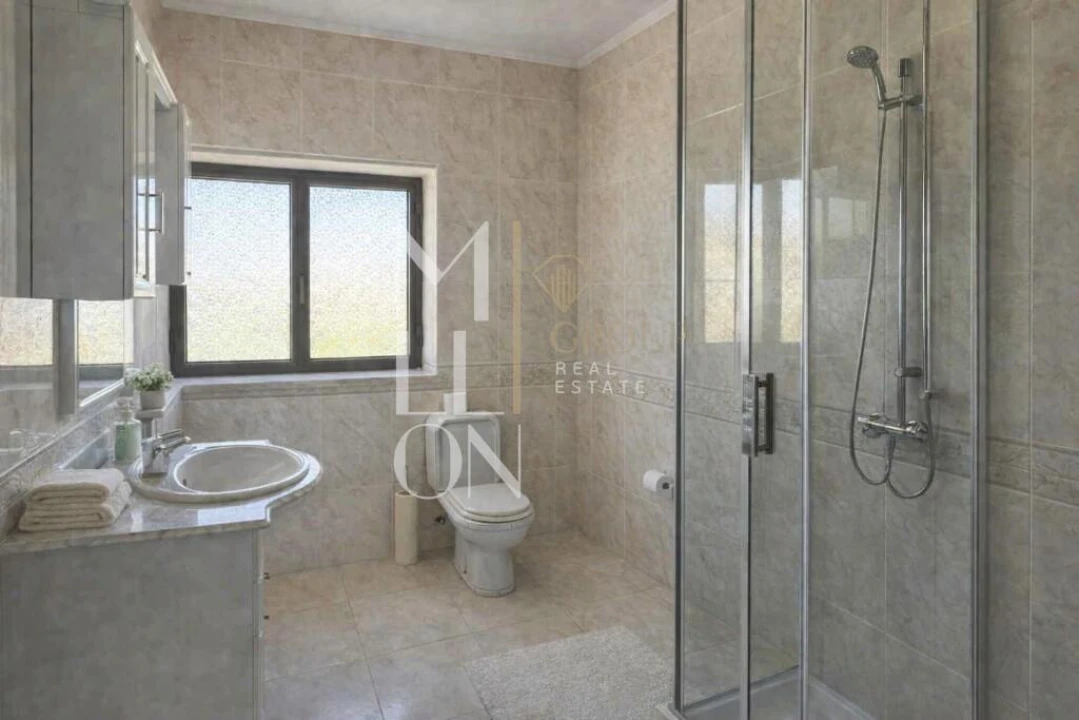 Prédio para Venda em Avelãs de Ambom e Rocamondo Foto 7