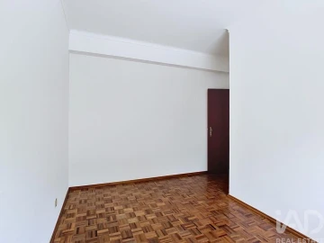 Apartamento para Venda em Arrimal e Mendiga