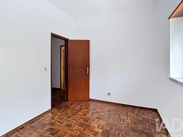 Apartamento para Venda em Arrimal e Mendiga