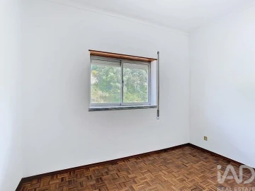 Apartamento para Venda em Arrimal e Mendiga