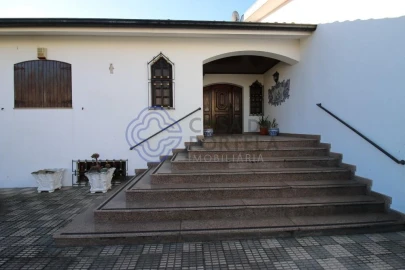 Quinta T4 para Venda em Lodares