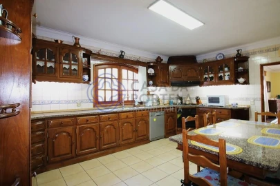 Quinta T4 para Venda em Lodares