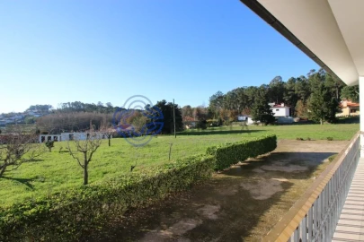 Quinta T4 para Venda em Lodares