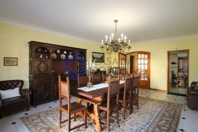 Quinta T4 para Venda em Lodares