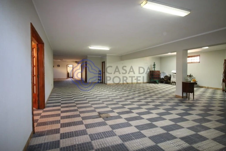 Quinta T4 para Venda em Lodares Foto 39