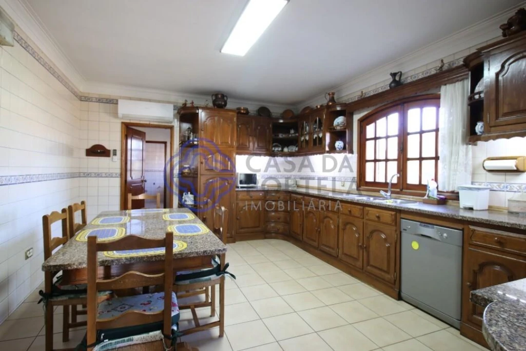 Quinta T4 para Venda em Lodares Foto 16