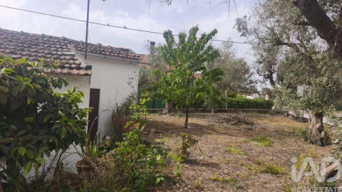 Moradia T3 para Venda em Oliveira do Hospital e São Paio de Gramaços