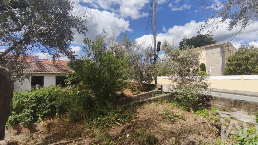 Moradia T3 para Venda em Oliveira do Hospital e São Paio de Gramaços