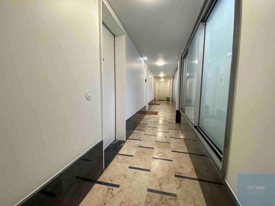 Apartamento T1 para Venda em Cedofeita, Santo Ildefonso, Sé, Miragaia, São Nicolau e Vitória Foto 26
