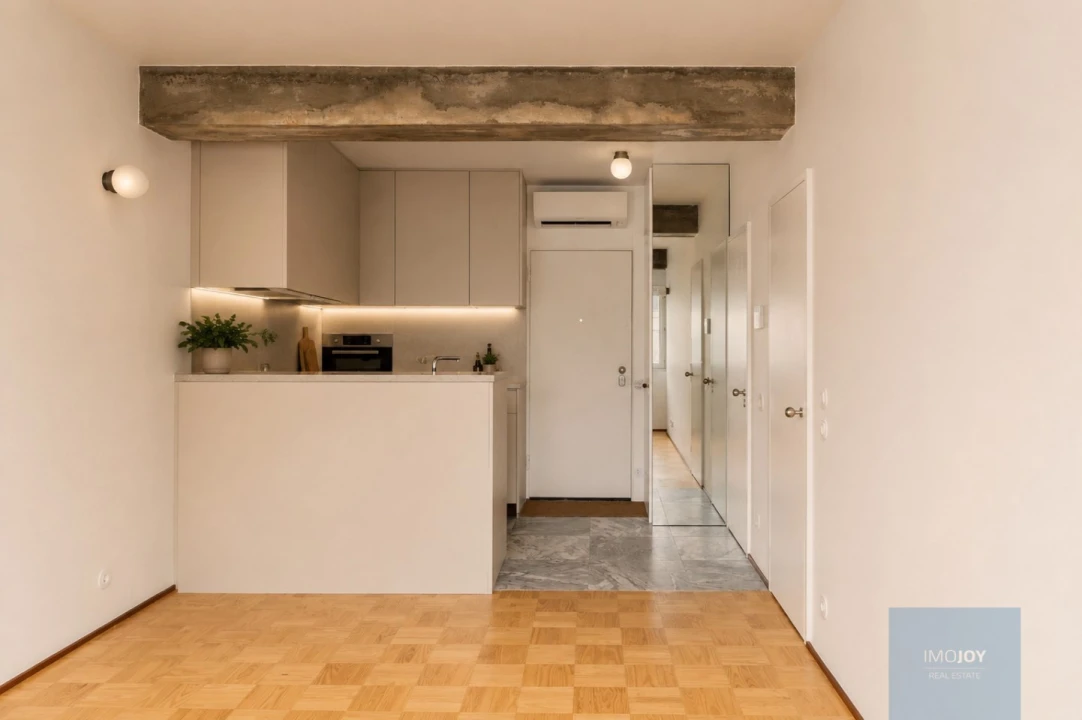Apartamento T1 para Venda em Cedofeita, Santo Ildefonso, Sé, Miragaia, São Nicolau e Vitória Foto 8