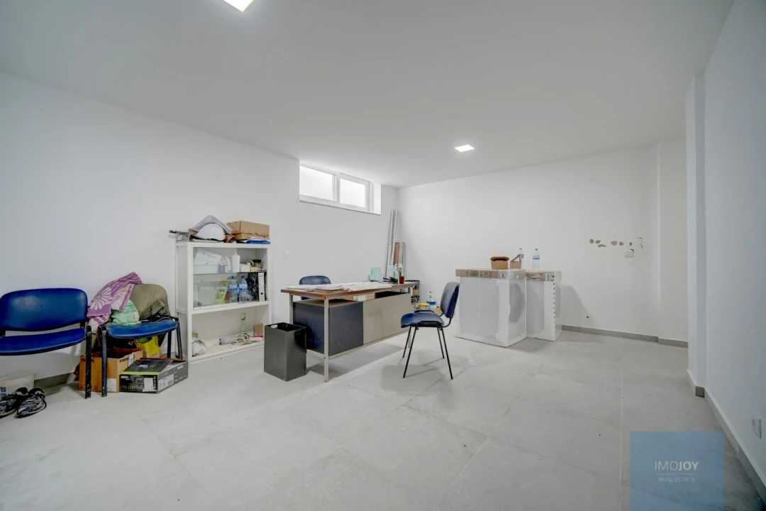 Moradia T4 para Venda em Alcabideche Foto 33
