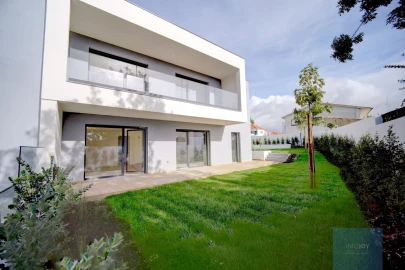 Moradia T4 para Venda em Alcabideche