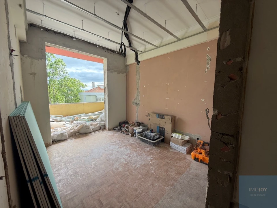 Apartamento T3 para Venda em Benfica Foto 11