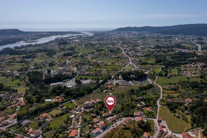 Moradia T4 para Venda em Cardielos e Serreleis