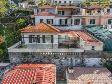 Moradia T2 para Venda em Funchal (Santa Maria Maior)