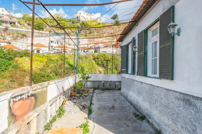 Moradia T2 para Venda em Funchal (Santa Maria Maior)