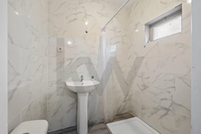 Moradia T2 para Venda em Funchal (Santa Maria Maior)