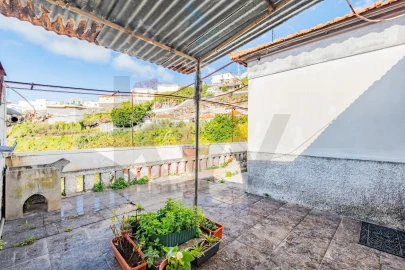 Moradia T2 para Venda em Funchal (Santa Maria Maior)