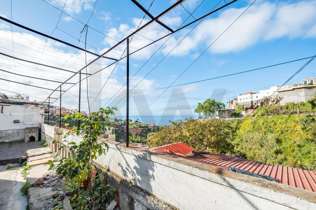 Moradia T2 para Venda em Funchal (Santa Maria Maior) Foto 39