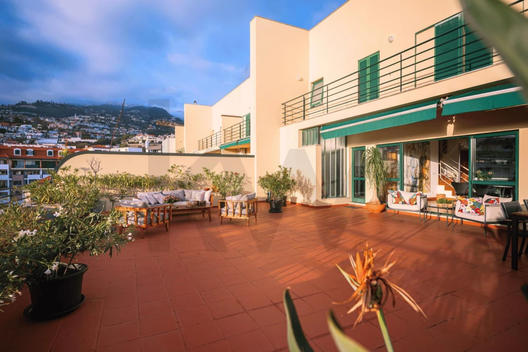 Apartamento T4 para Venda em Funchal (Se) Foto 7