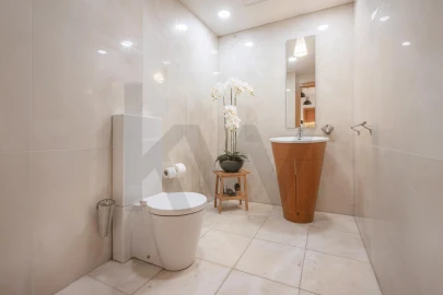 Apartamento T4 para Venda em Funchal (Se)
