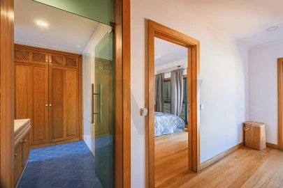 Apartamento T4 para Venda em Funchal (Se)
