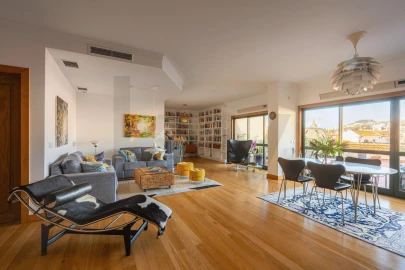 Apartamento T4 para Venda em Funchal (Se)