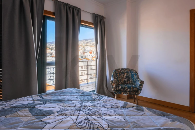 Apartamento T4 para Venda em Funchal (Se) Foto 48