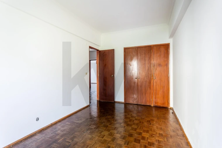 Apartamento T3 para Venda em Alfragide Foto 12