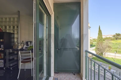 Apartamento T2 para Arrendamento em Carcavelos e Parede