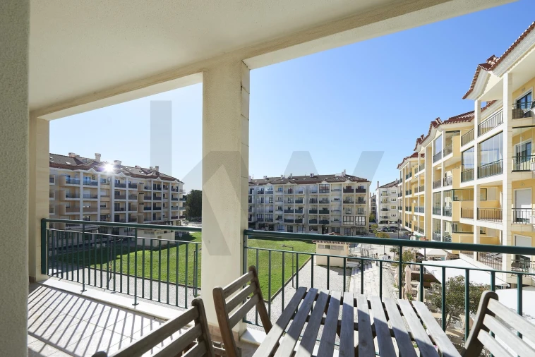 Apartamento T2 para Arrendamento em Carcavelos e Parede Foto 23