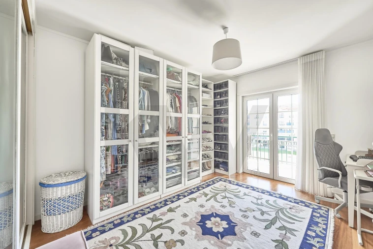 Apartamento T2 para Arrendamento em Carcavelos e Parede Foto 18