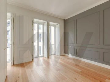Apartamento T2 para Arrendamento em Avenidas Novas