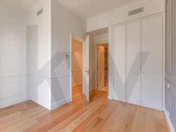 Apartamento T2 para Arrendamento em Avenidas Novas