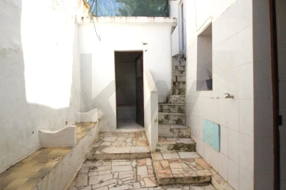 Moradia T5 para Venda em Alcantarilha e Pêra