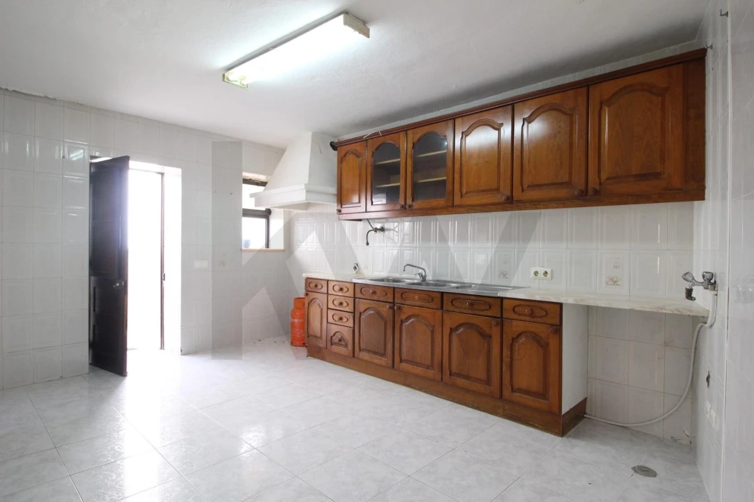 Moradia T5 para Venda em Alcantarilha e Pêra Foto 17